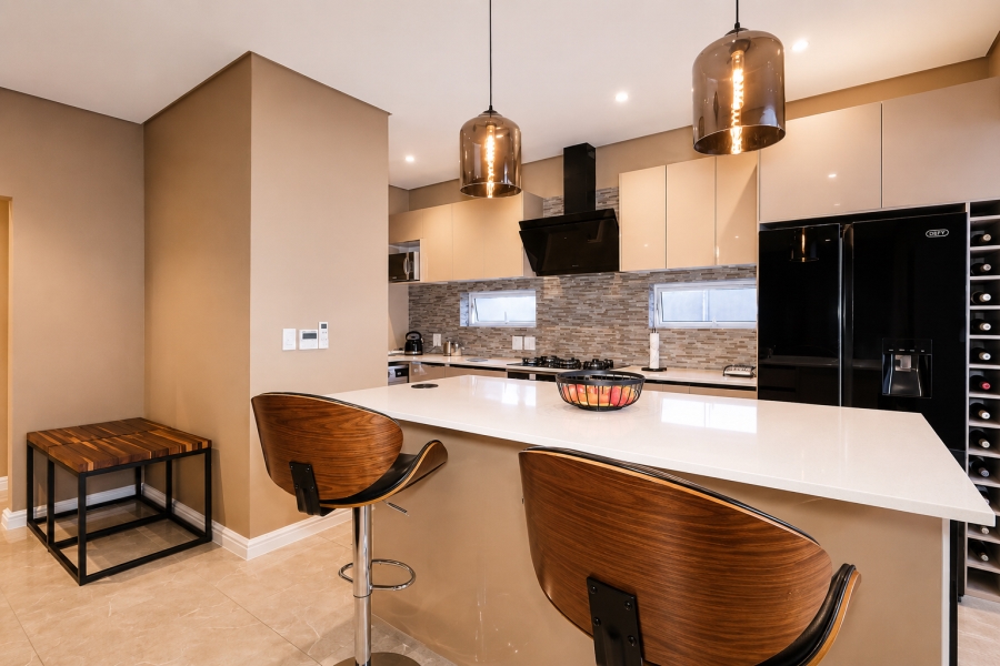 To Let 3 Bedroom Property for Rent in Sandown Western Cape